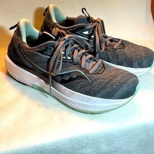 Saucony PWR Run Shoe